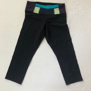 Lululemon cropped leggings size 4